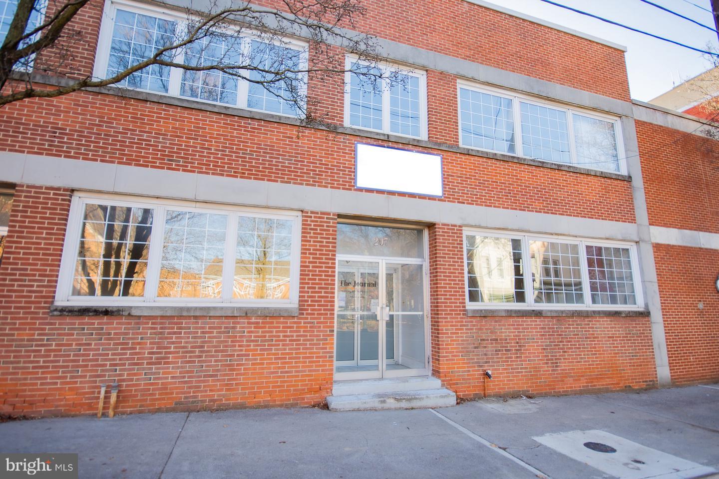 207 West King Street